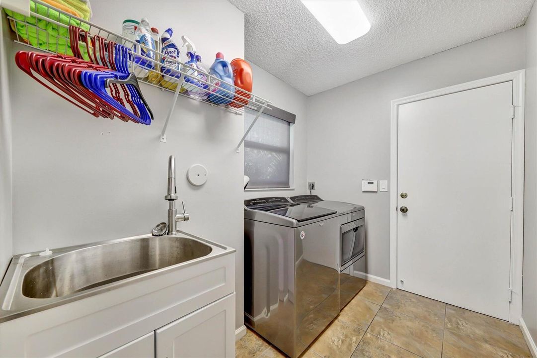 41-10370 NW 50th Ct-41