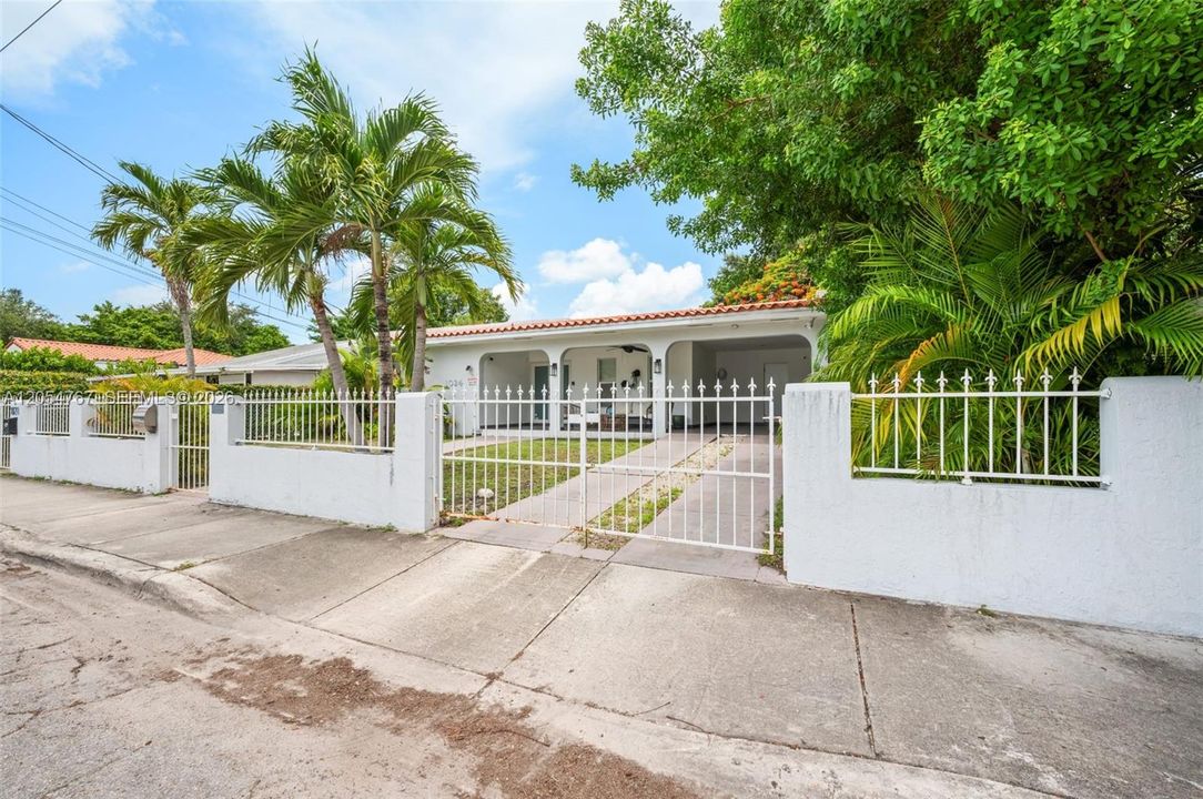 En Venta: $1,300,000 (0 camas, 0 baños, 2903 Pies cuadrados)