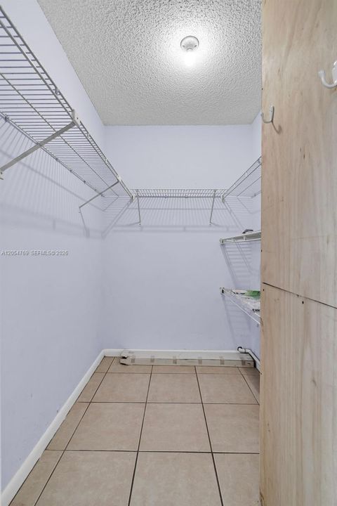En Renta: $1,900 (2 camas, 2 baños, 912 Pies cuadrados)