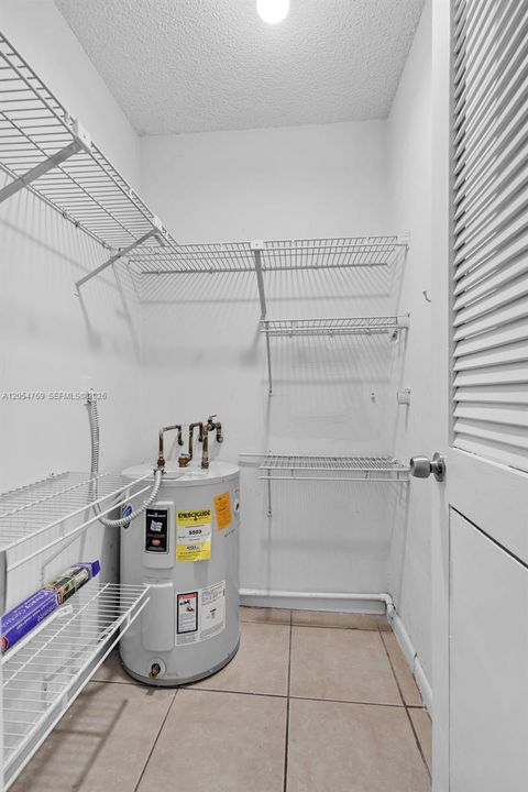 En Renta: $1,900 (2 camas, 2 baños, 912 Pies cuadrados)