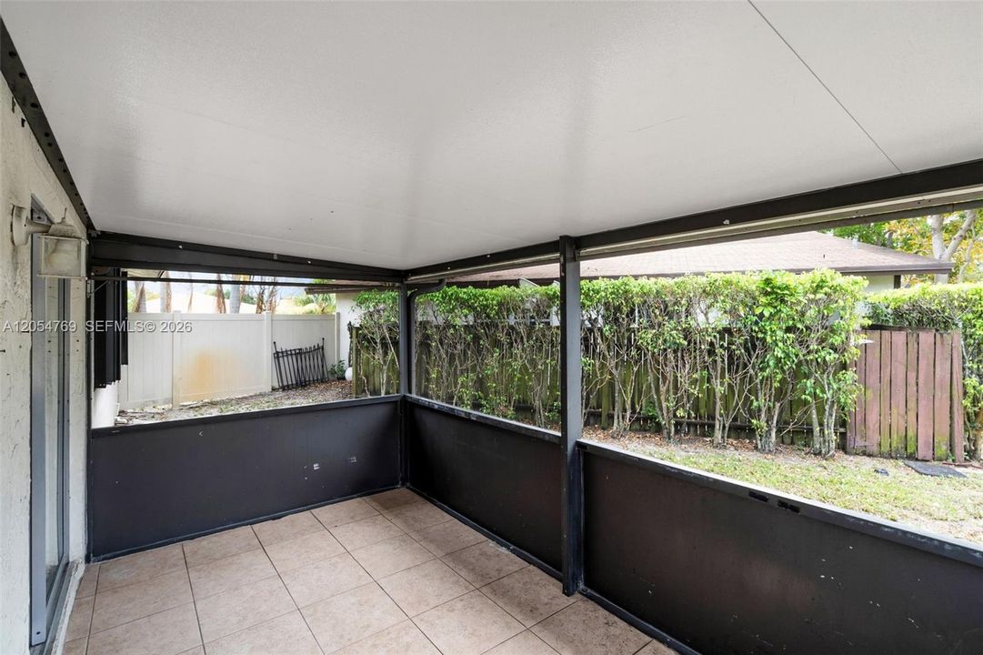 En Renta: $1,900 (2 camas, 2 baños, 912 Pies cuadrados)