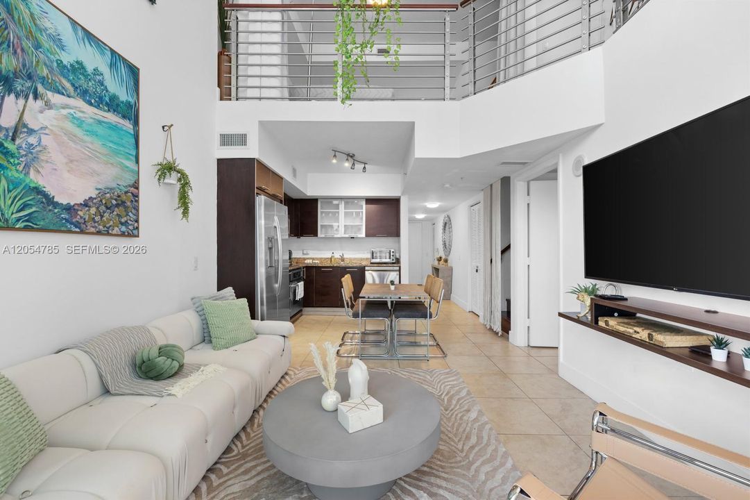 For Sale: $585,000 (2 beds, 2 baths, 1441 Square Feet)