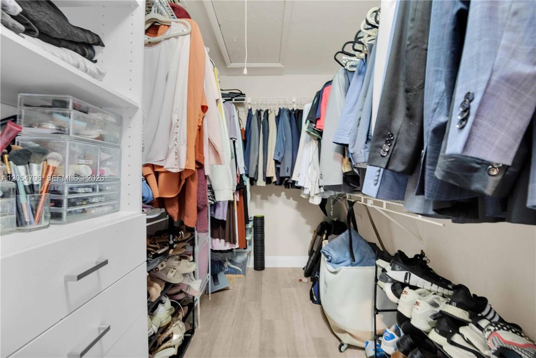 На продажу: $699,999 (3 спален, 2 ванн, 1691 Квадратных фут)