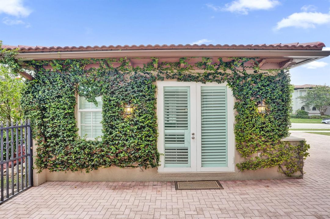 Guest House