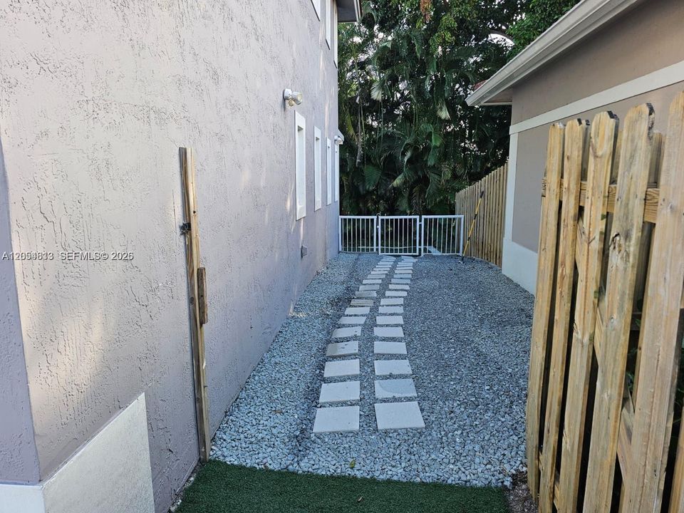 En Renta: $5,500 (5 camas, 3 baños, 2946 Pies cuadrados)
