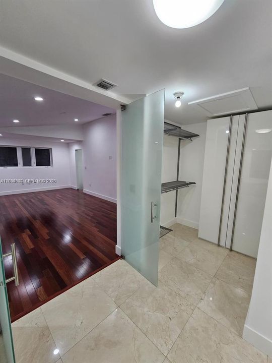 En Renta: $5,500 (5 camas, 3 baños, 2946 Pies cuadrados)