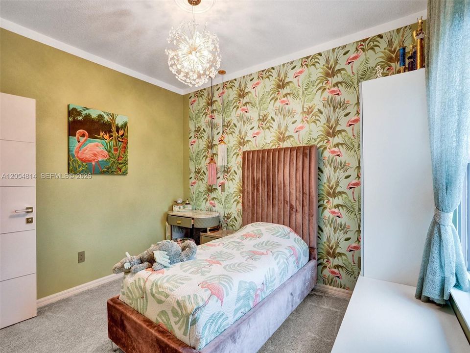 В аренду: $5,100 (3 спален, 2 ванн, 1881 Квадратных фут)