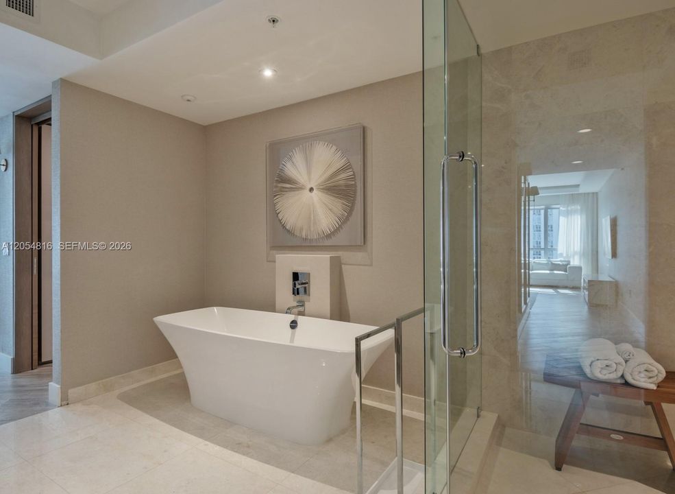 В аренду: $9,000 (3 спален, 3 ванн, 2219 Квадратных фут)