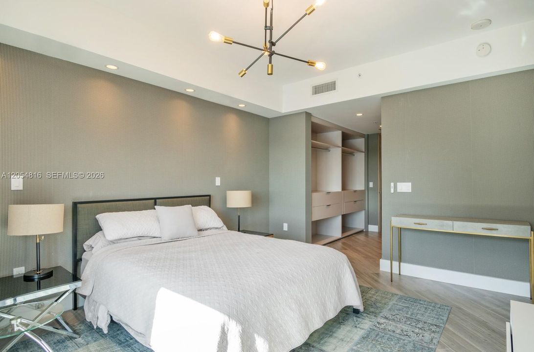 В аренду: $9,000 (3 спален, 3 ванн, 2219 Квадратных фут)