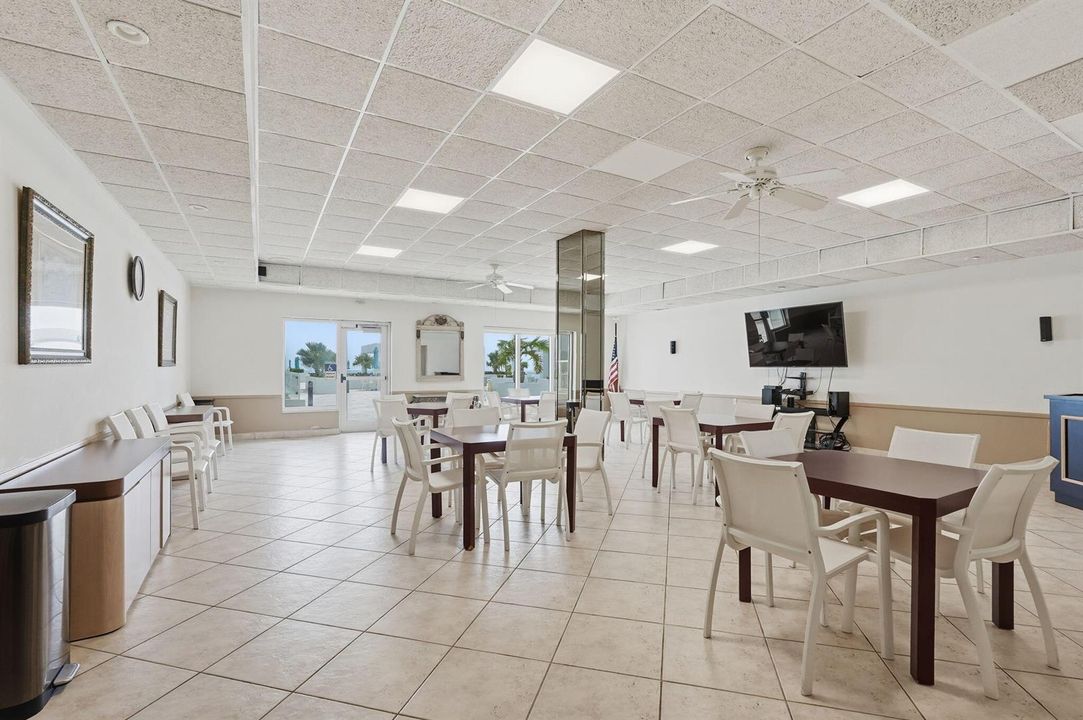 1-web-or-mls-the_patrician_amenities_1
