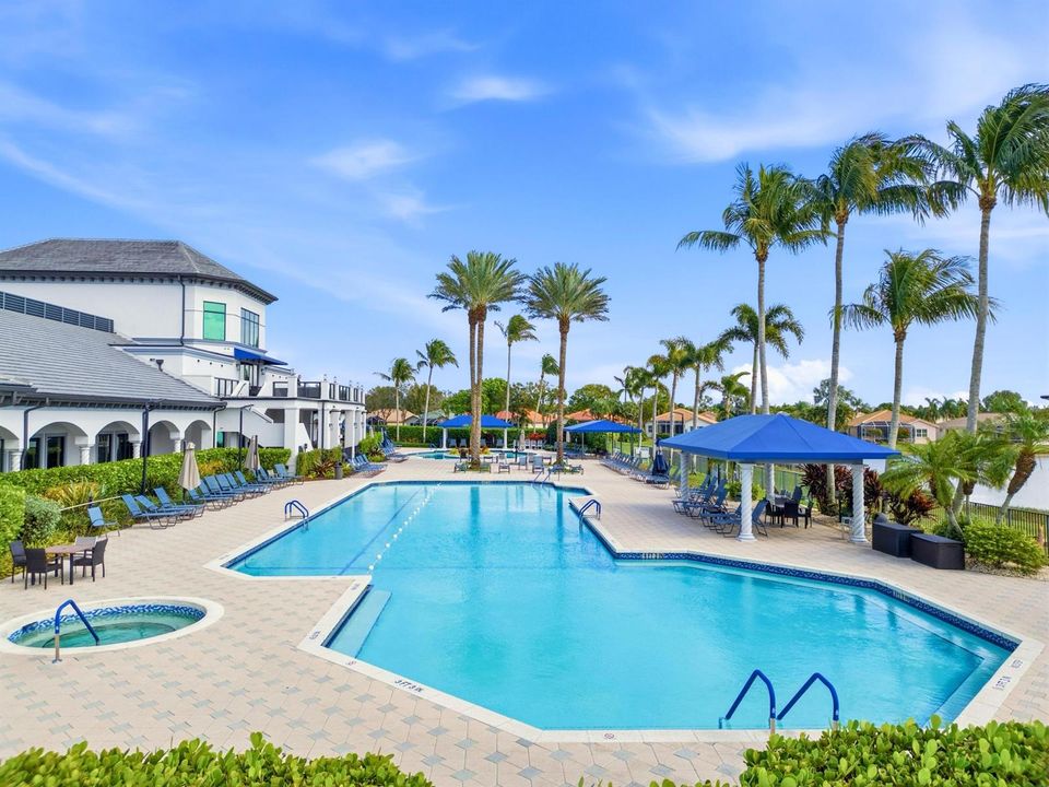 Clubhouse Pool
