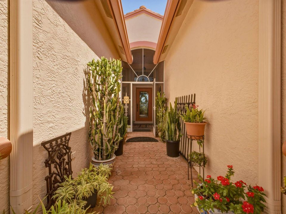 Exterior Entry Hallway
