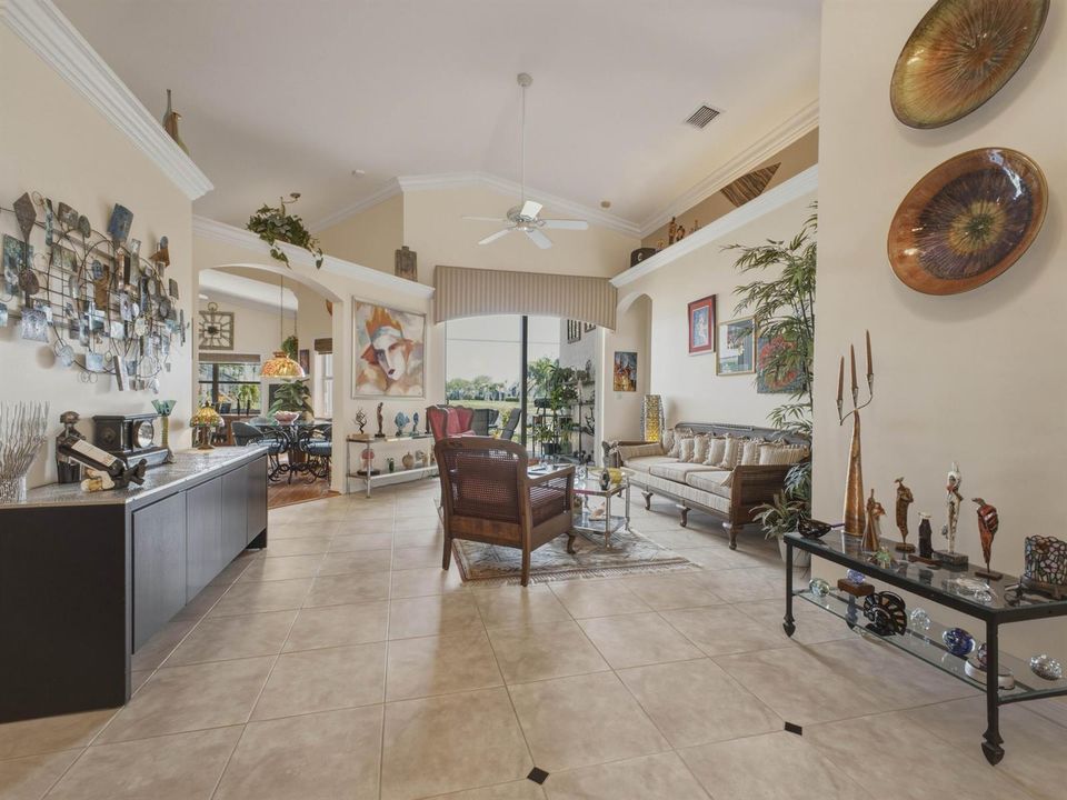 Foyer to Dining