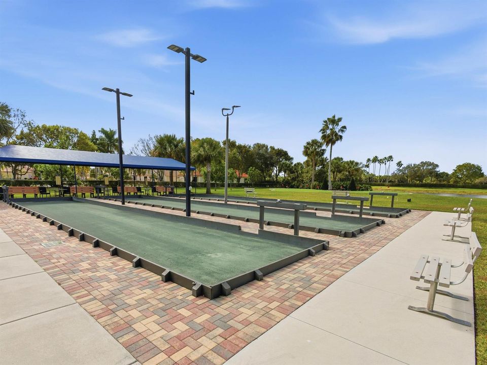 Clubhouse Outdoor Shuffleboard