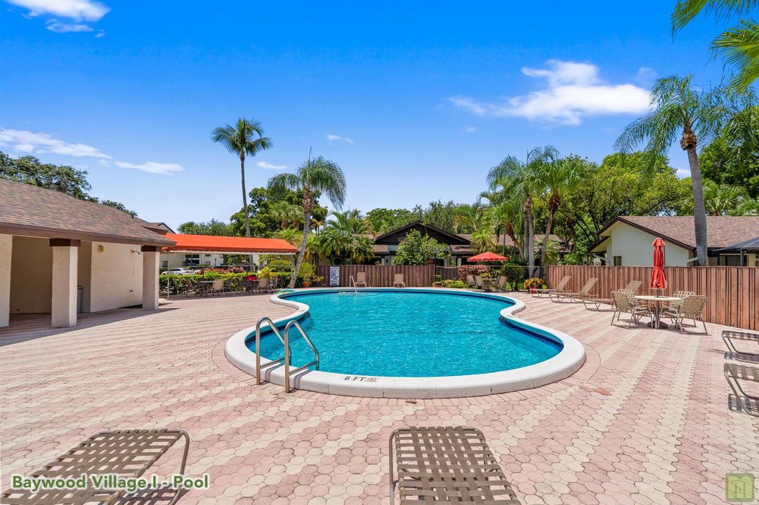 Baywood Village Pool2