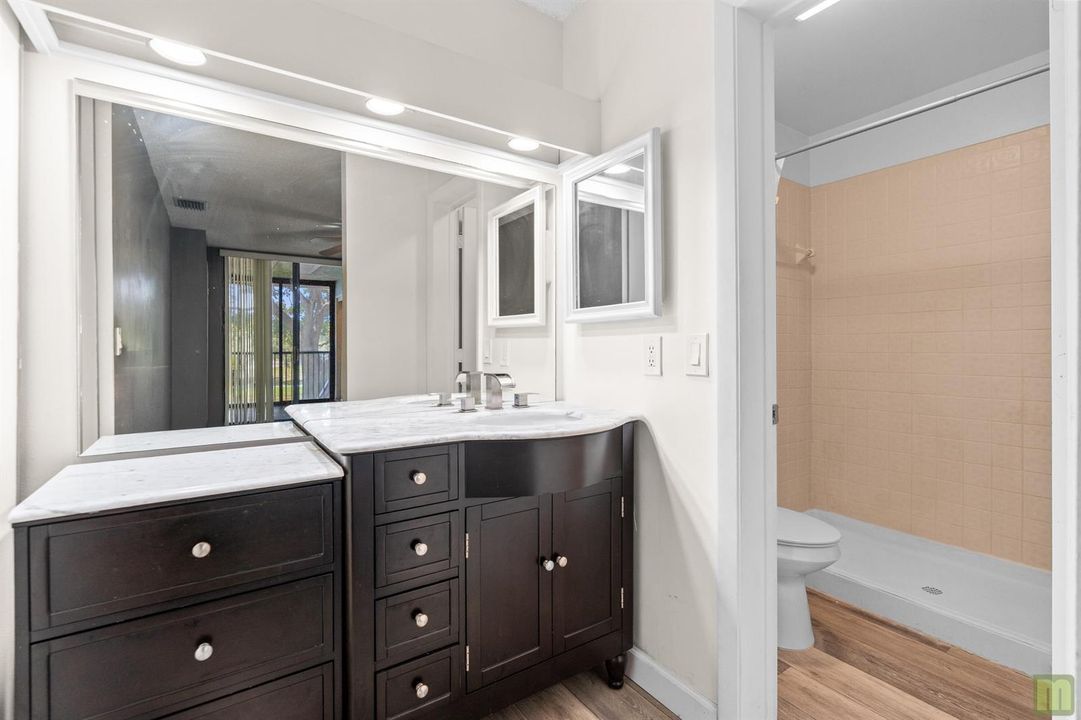 Bathroom1
