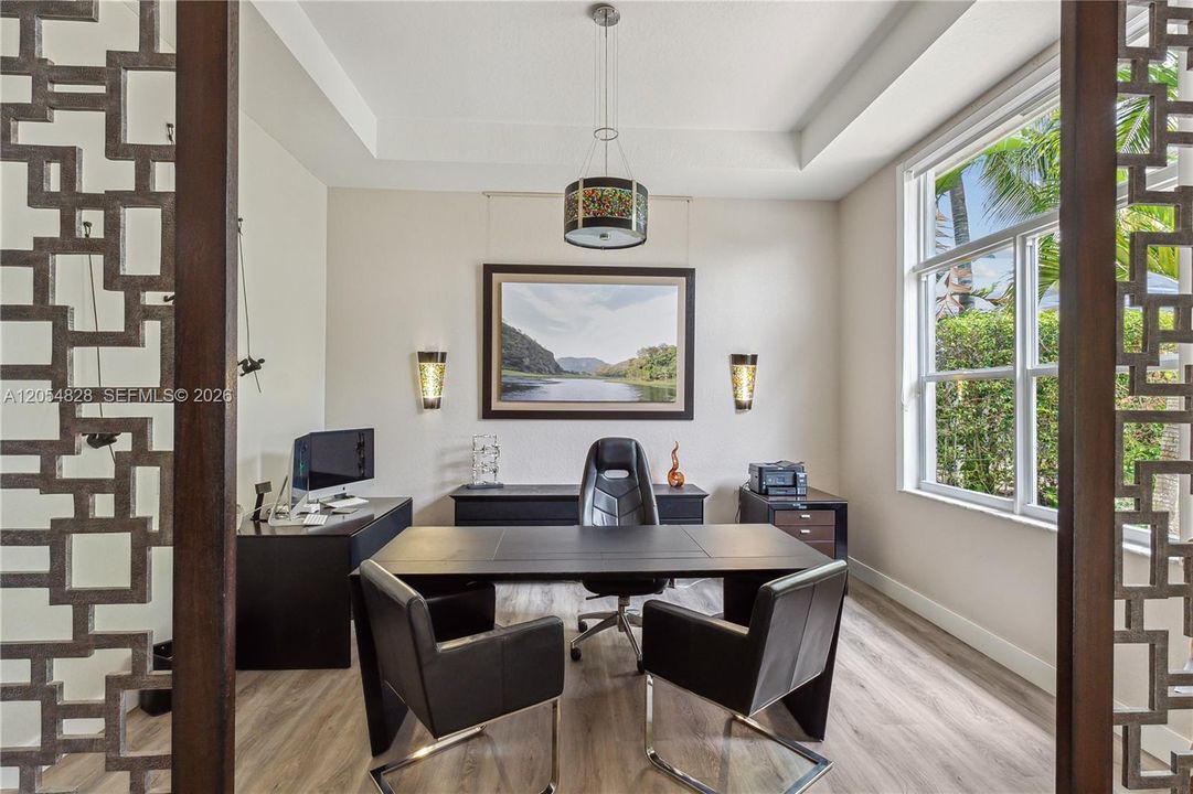 Could be use as Office Or Dinning Area