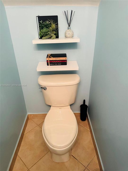 1st Fl Half Bath