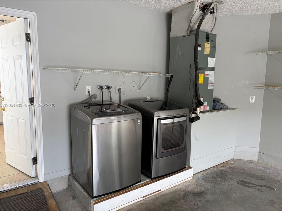 En Renta: $3,600 (3 camas, 2 baños, 1338 Pies cuadrados)