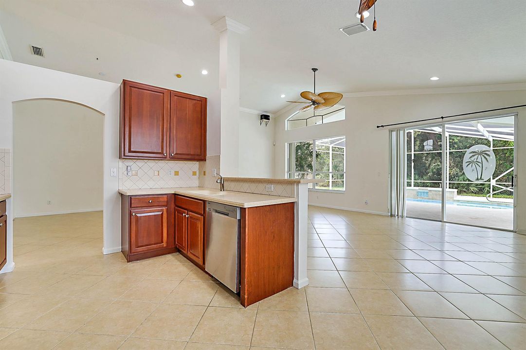 Kitchen/Living Room