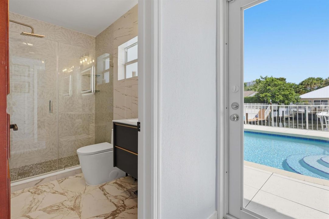 Cabana Bathroom