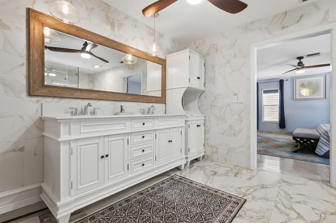 Primary bathroom double sinks 3316