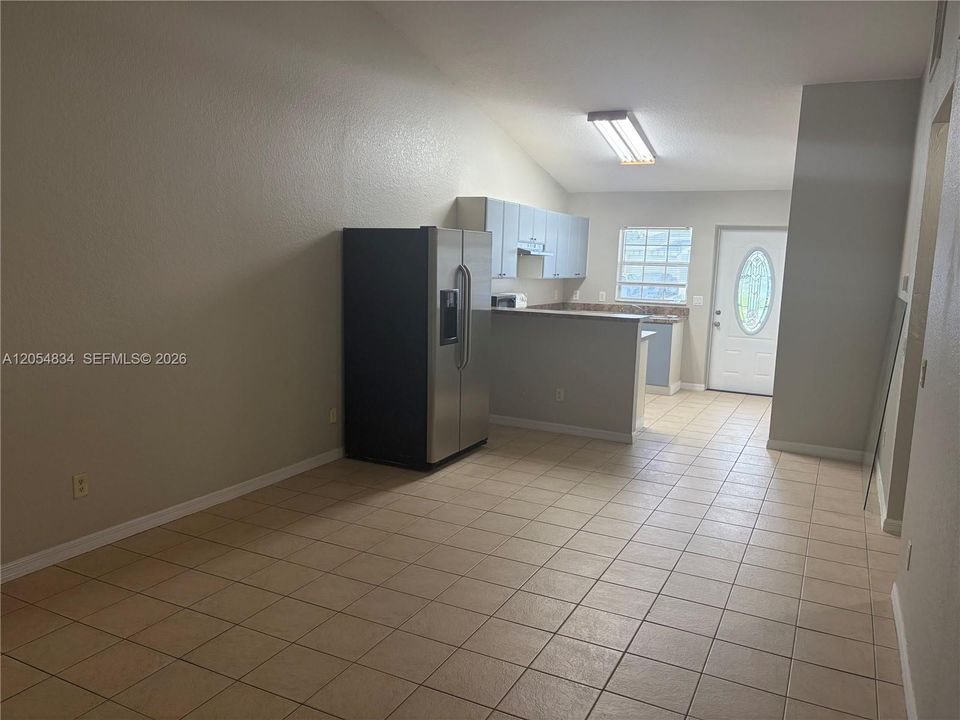 В аренду: $1,400 (2 спален, 2 ванн, 0 Квадратных фут)