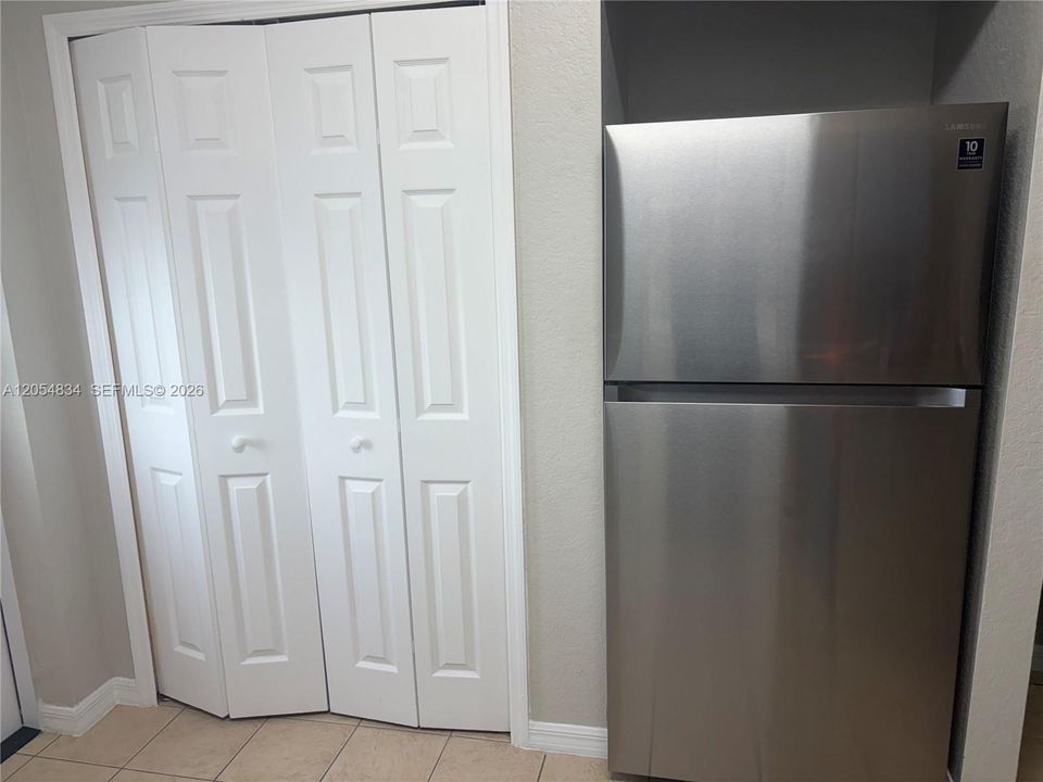 В аренду: $1,400 (2 спален, 2 ванн, 0 Квадратных фут)