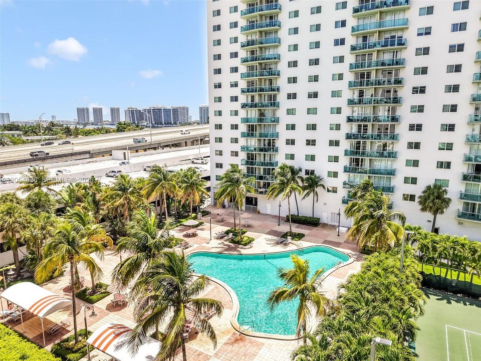 En Venta: $350,000 (1 camas, 1 baños, 1005 Pies cuadrados)