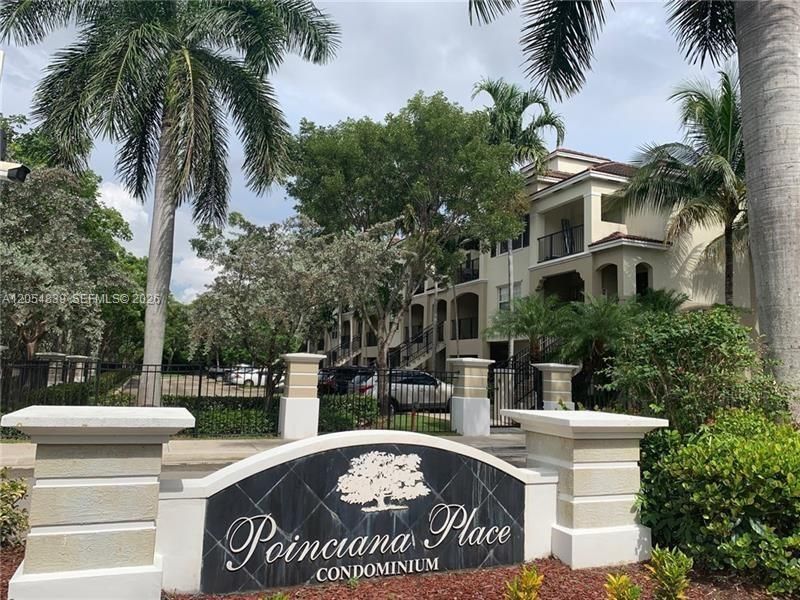 For Rent: $1,850 (1 beds, 1 baths, 885 Square Feet)