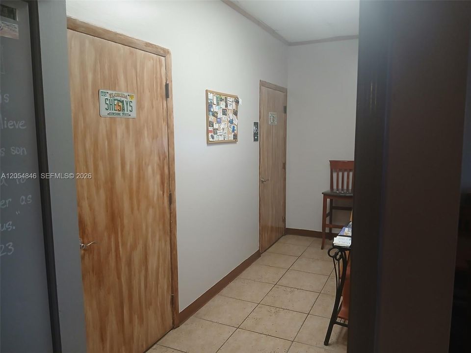 En Renta: $3,975 (0 camas, 0 baños, 0 Pies cuadrados)