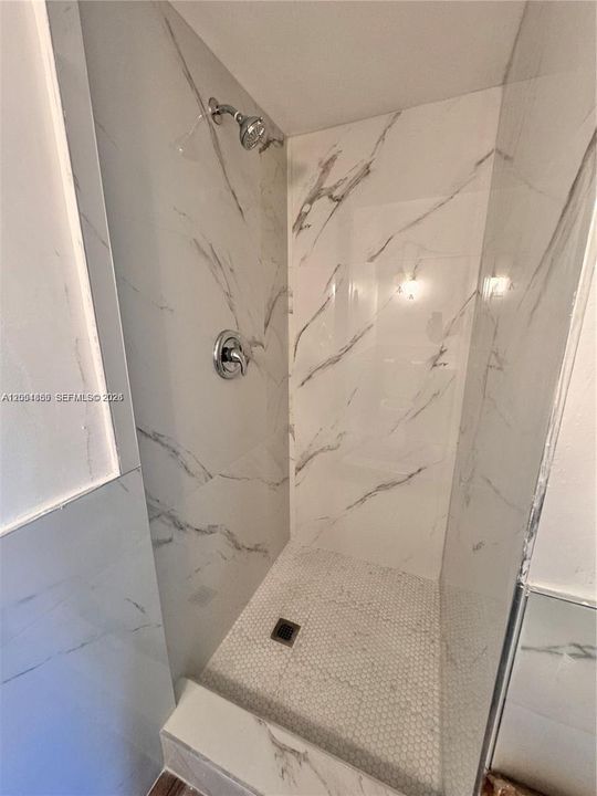 В аренду: $2,200 (2 спален, 2 ванн, 856 Квадратных фут)
