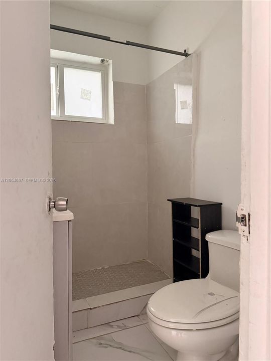 В аренду: $1,650 (1 спален, 1 ванн, 1012 Квадратных фут)