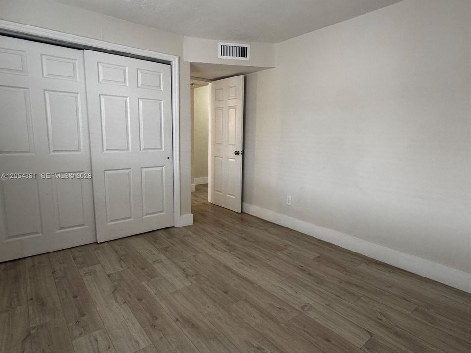 For Rent: $1,775 (1 beds, 1 baths, 590 Square Feet)