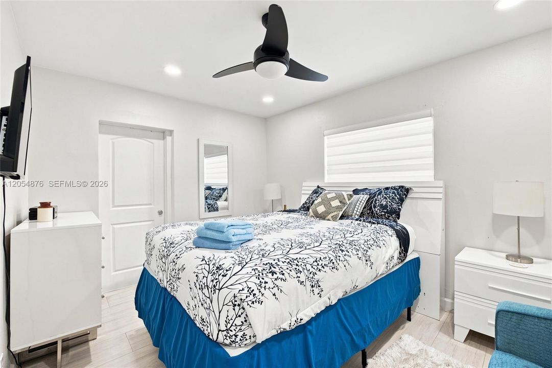 For Sale: $499,900 (3 beds, 2 baths, 1314 Square Feet)