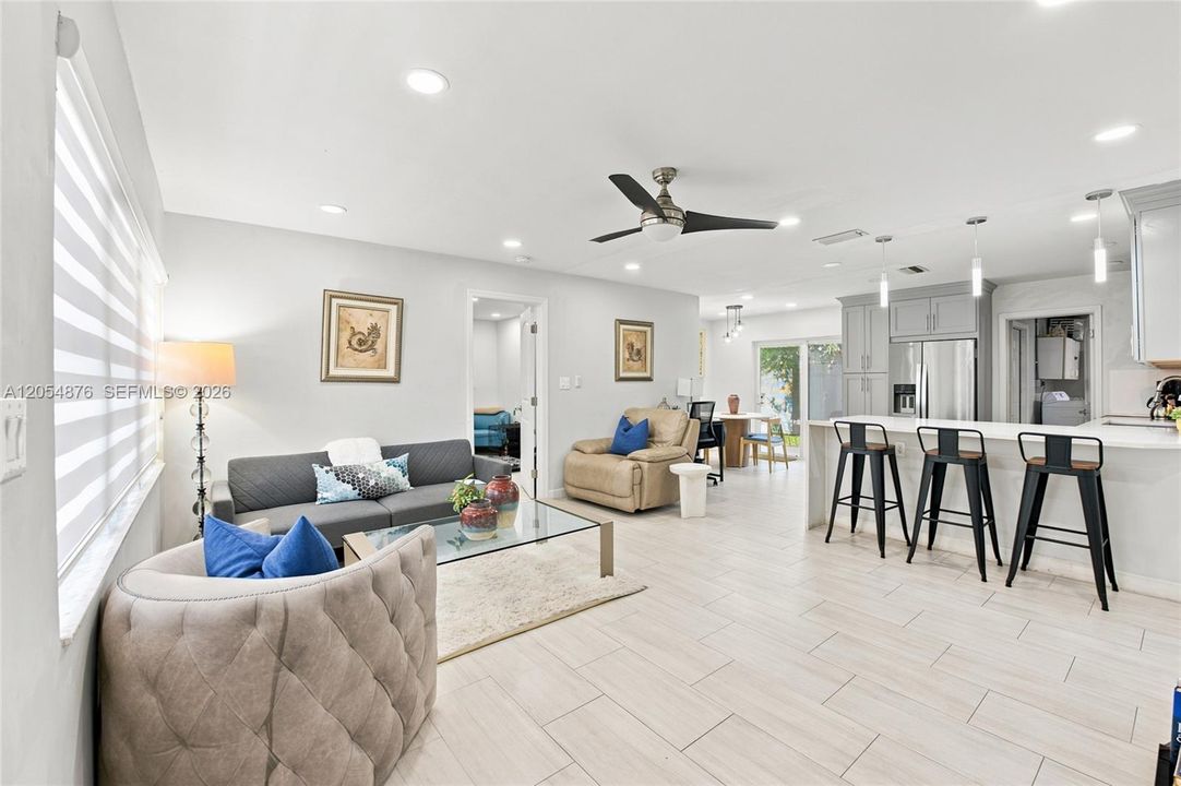 For Sale: $499,900 (3 beds, 2 baths, 1314 Square Feet)