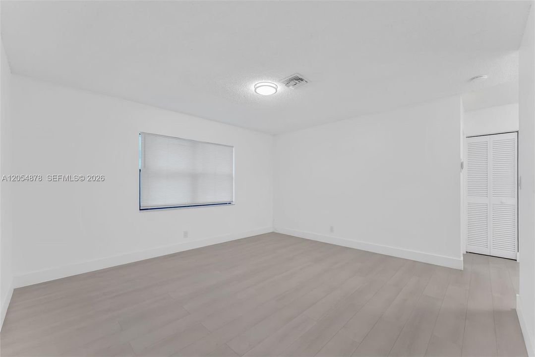 For Sale: $785,000 (0 beds, 0 baths, 2036 Square Feet)