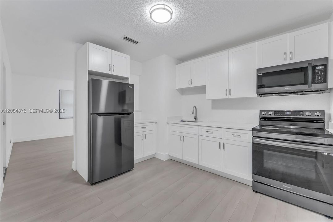 For Sale: $785,000 (0 beds, 0 baths, 2036 Square Feet)
