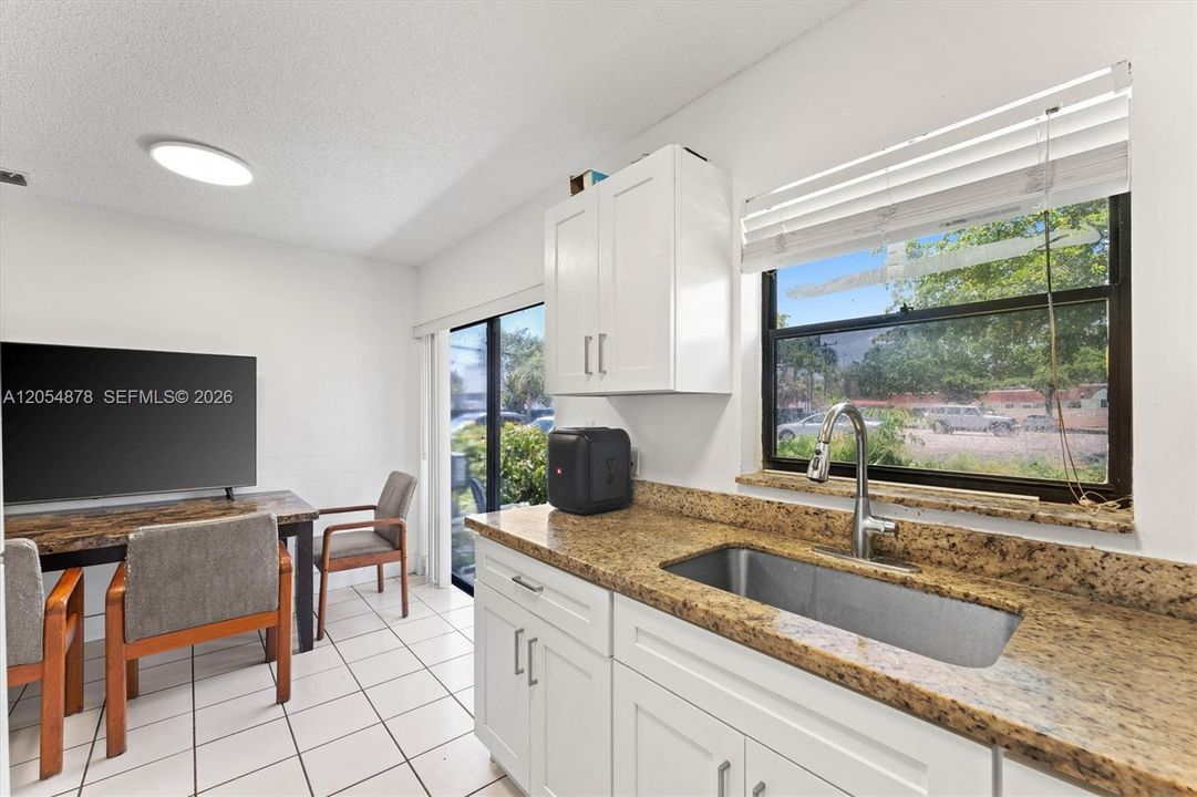 For Sale: $785,000 (0 beds, 0 baths, 2036 Square Feet)