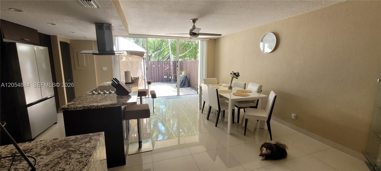 В аренду: $3,500 (2 спален, 2 ванн, 1696 Квадратных фут)