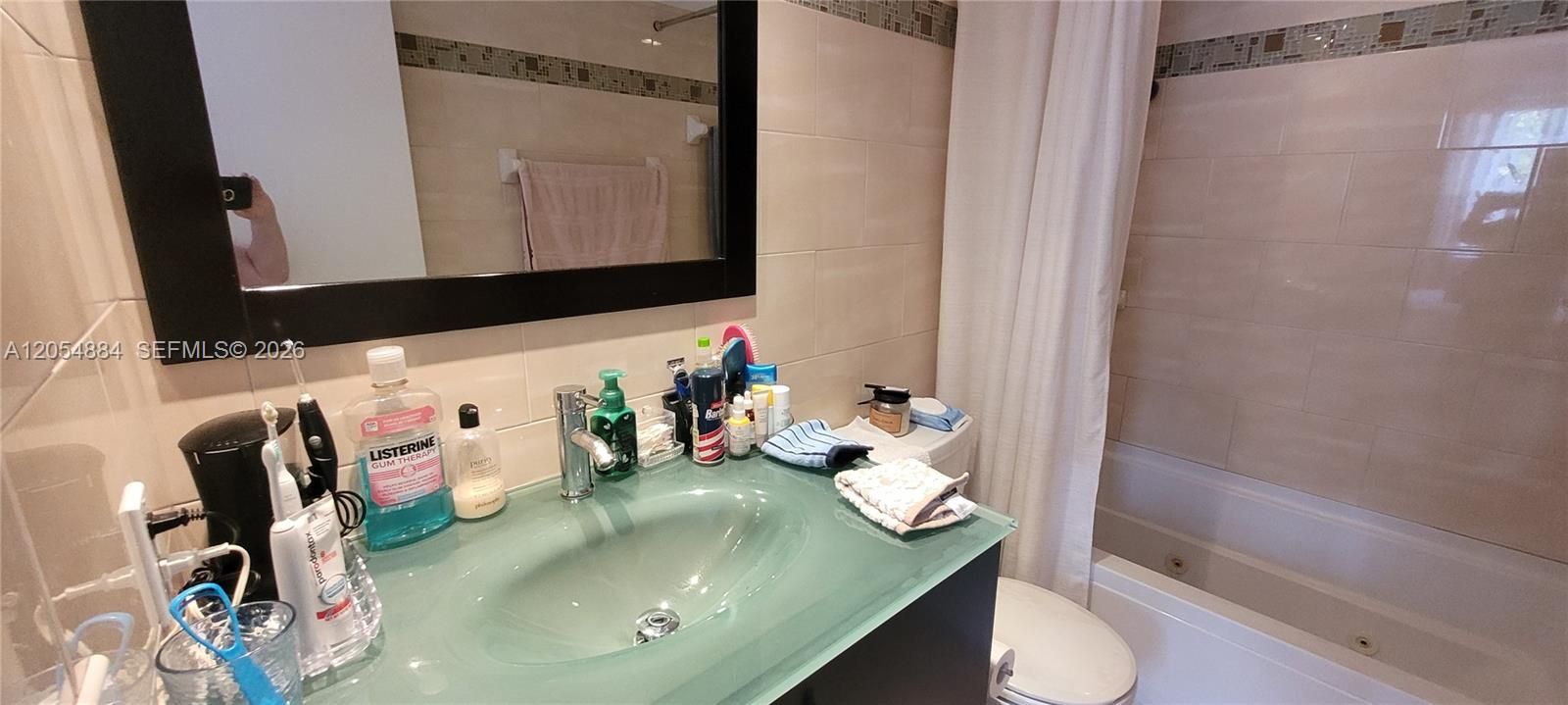 В аренду: $3,500 (2 спален, 2 ванн, 1696 Квадратных фут)