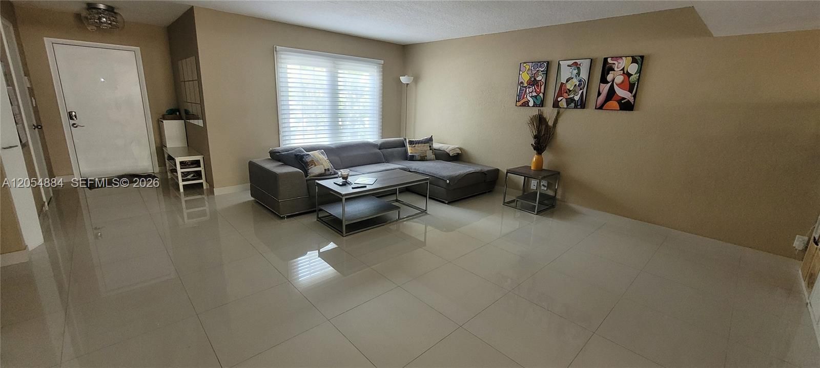 В аренду: $3,500 (2 спален, 2 ванн, 1696 Квадратных фут)