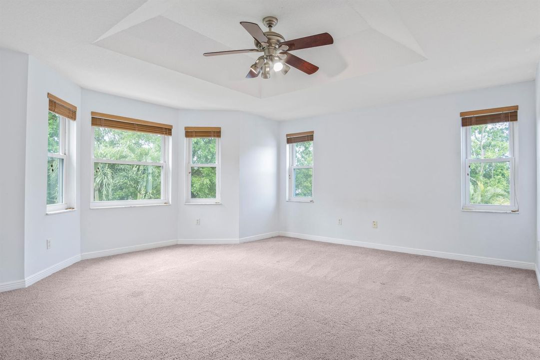 7798 Oak Grove Circle