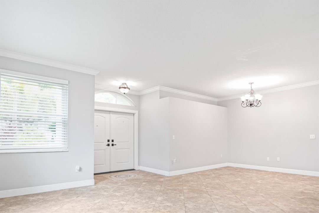 7798 Oak Grove Circle