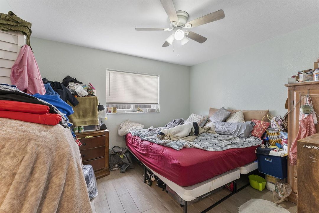 UNIT 4116 / BEDROOM 2