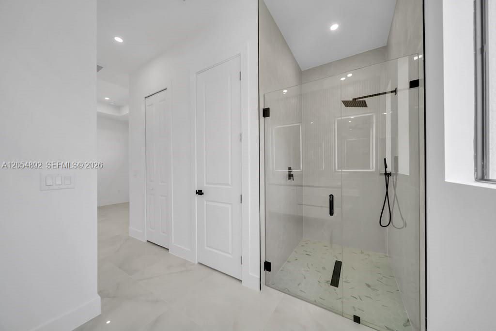 На продажу: $369,900 (3 спален, 2 ванн, 0 Квадратных фут)