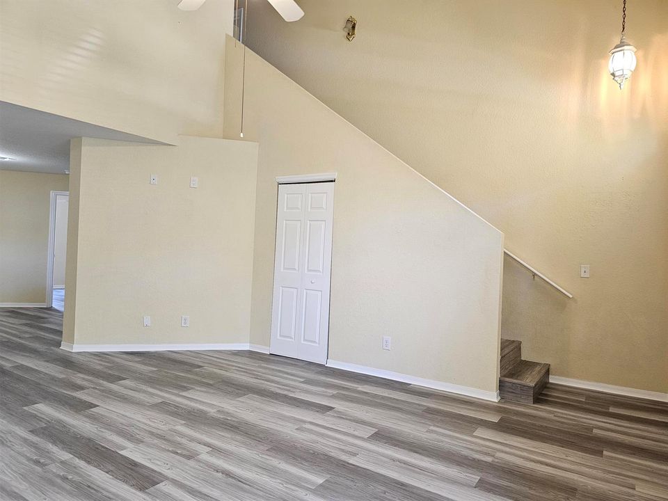 folkstone cir 13903 living