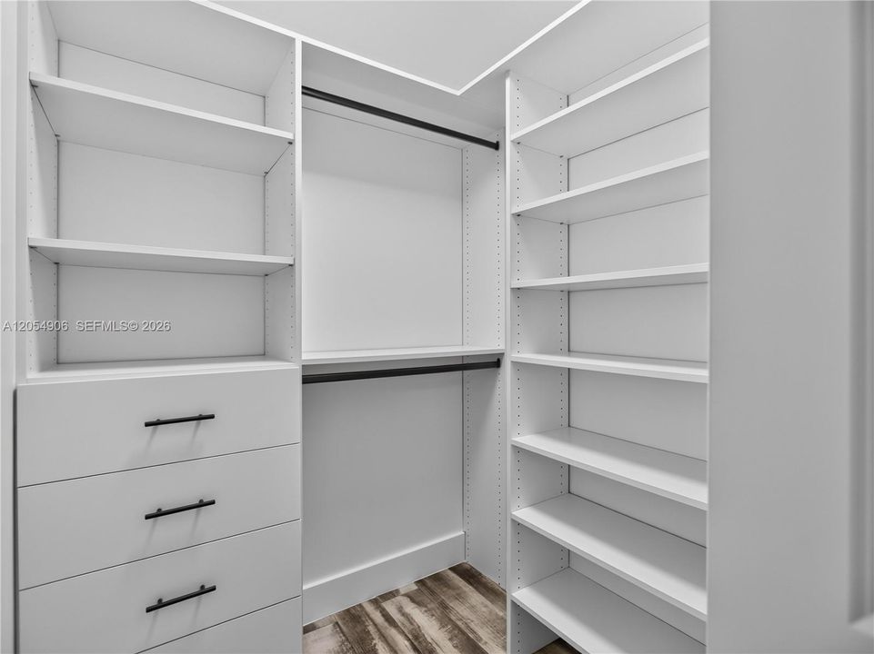 На продажу: $2,150,000 (3 спален, 2 ванн, 1682 Квадратных фут)