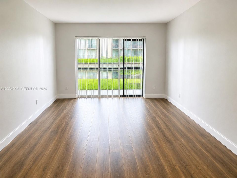 В аренду: $1,600 (1 спален, 1 ванн, 750 Квадратных фут)