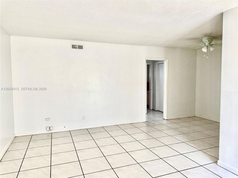 En Renta: $1,799 (1 camas, 1 baños, 670 Pies cuadrados)